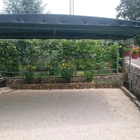 Skrnjug Apartament *