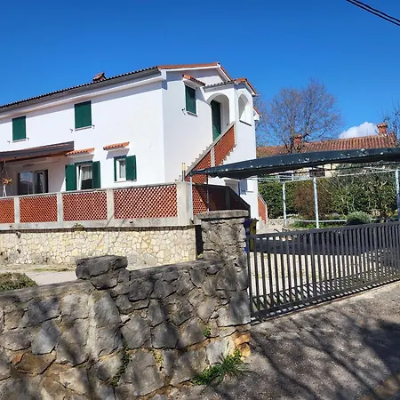 Apartament Skrnjug Brzac