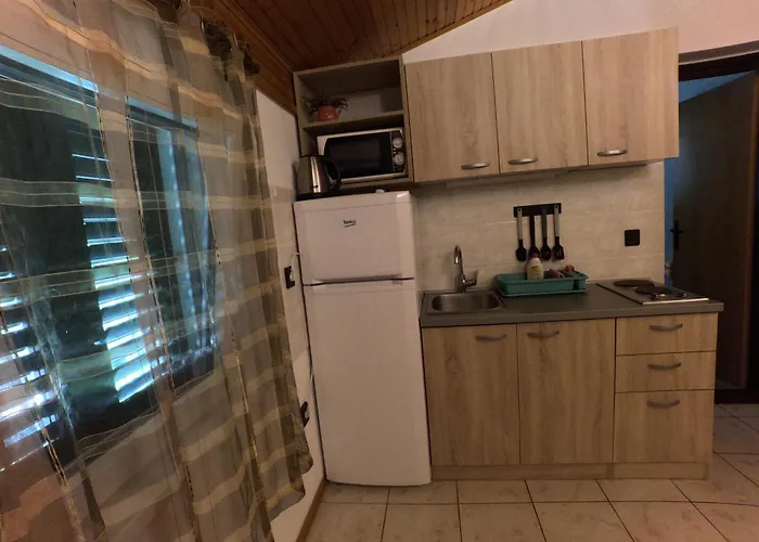 Skrnjug * Brzac
