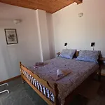 Skrnjug Apartamento Brzac